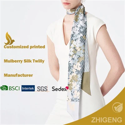 Δημοφιλές Woman Silk Twilly στο INS